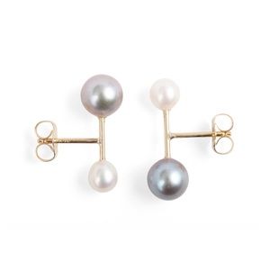 Majorette Pearl Earrings